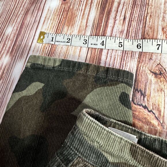 American Eagle MOM JEAN Size 0 Army Green Camo Mid Rise Corduroy Pants 25x27.5 - Picture 6 of 12